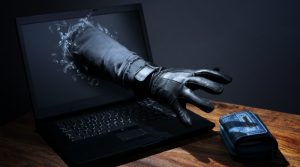 وقتی شخصی هویت شما را بدزدد چه اتفاقی می افتد؟